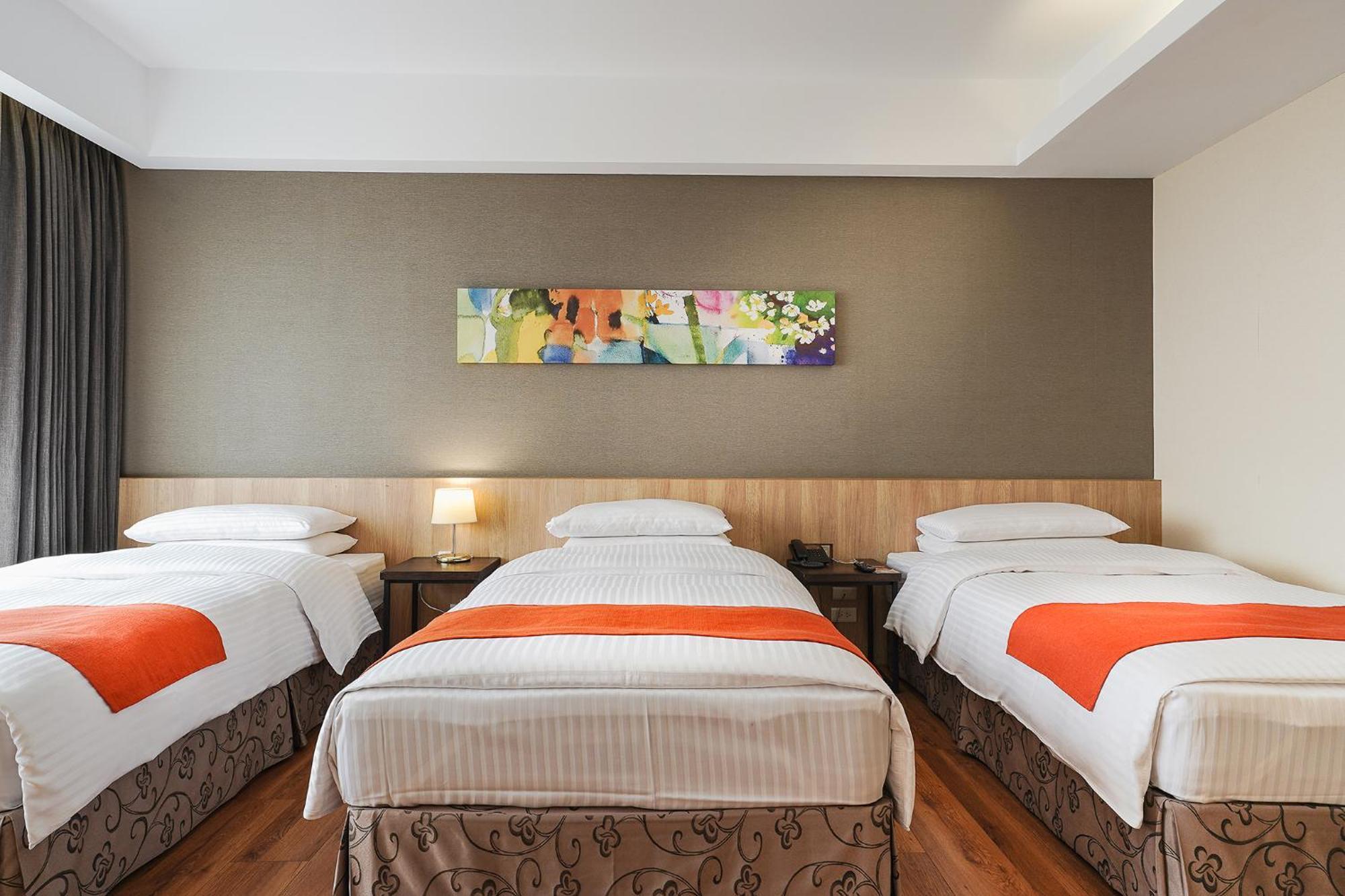 Hoya Resort Hotel Kaohsiung Bagian luar foto