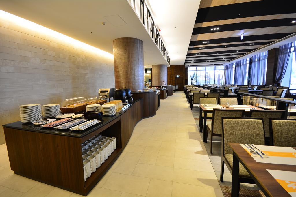 Hoya Resort Hotel Kaohsiung Bagian luar foto