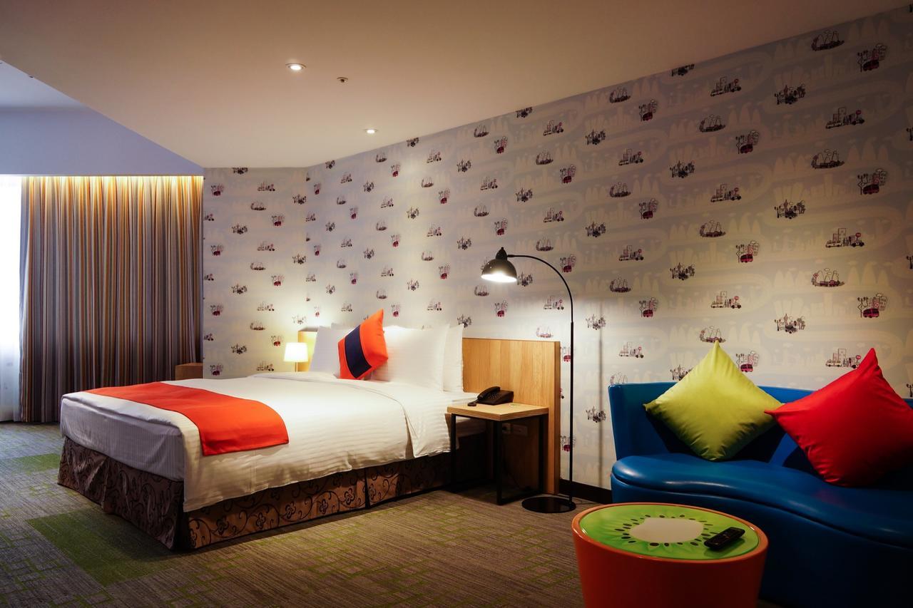 Hoya Resort Hotel Kaohsiung Bagian luar foto