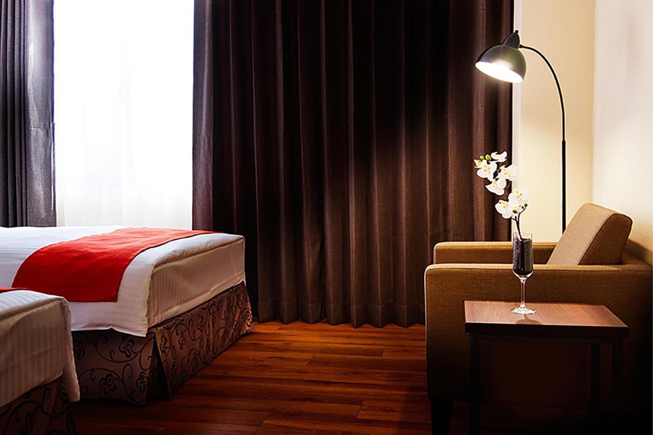 Hoya Resort Hotel Kaohsiung Bagian luar foto
